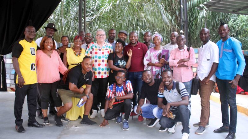 Abidjan, des acteurs culturels renforcent leurs capacités en gestion d’une entreprise culturelle et à la mise en place d’un évènement dans l’espace public.