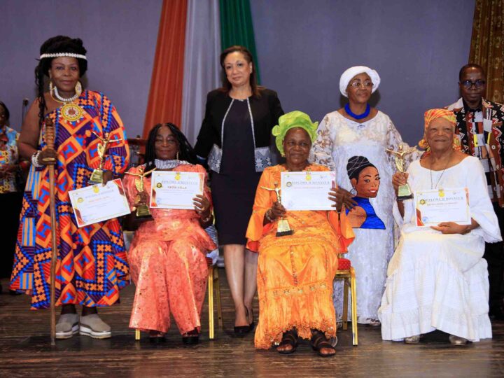 Clôture de la première édition du festival « l’Art au féminin » à Abidjan : trente (30) pionnières des arts et de la culture honorées